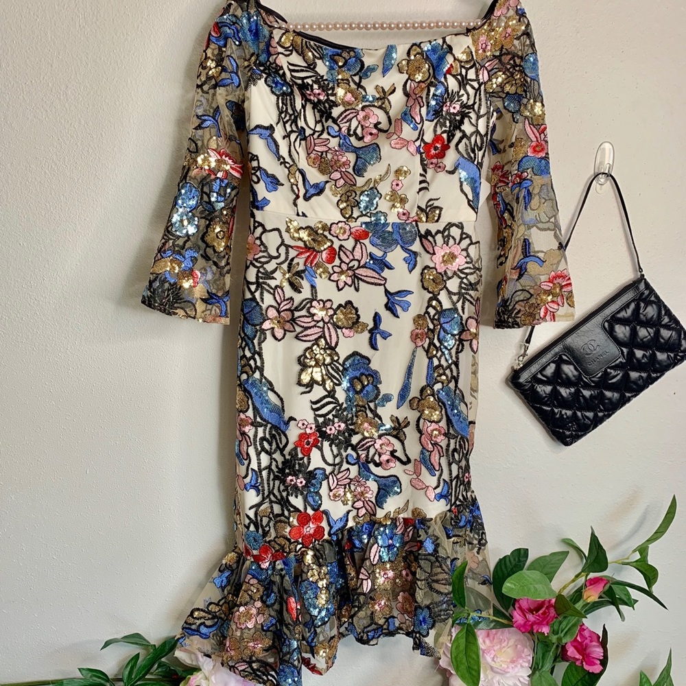 ALEXIA ADMOR - NEW Sequin Embroidered Dress - Picture 2 of 4